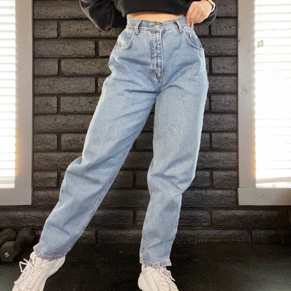 Denim - Vintage High Rise Jeans
